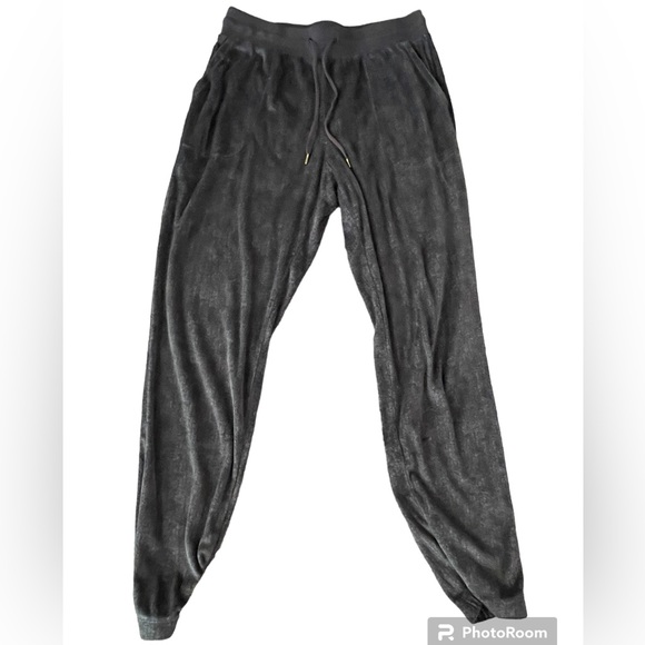 Secret Treasures Gray super soft fleece Pajama  bottoms size S/CH - Picture 1 of 3